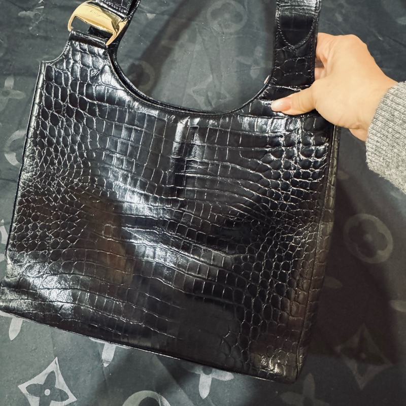 菲拉格慕Salvatore Ferragamo-43