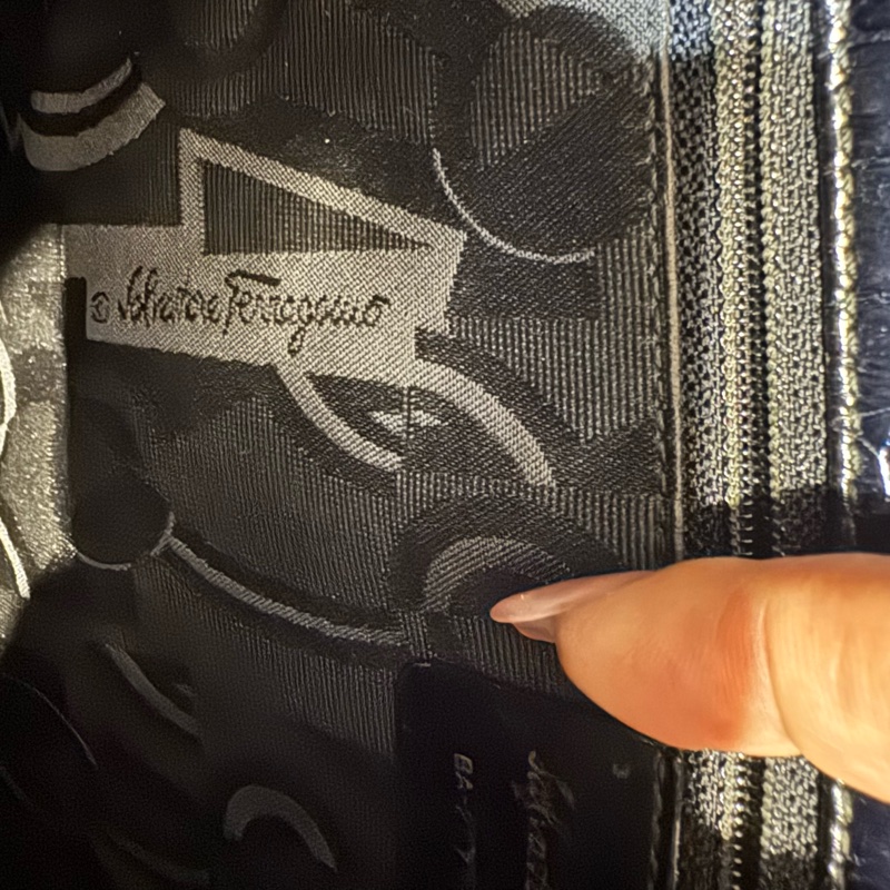 菲拉格慕Salvatore Ferragamo-44