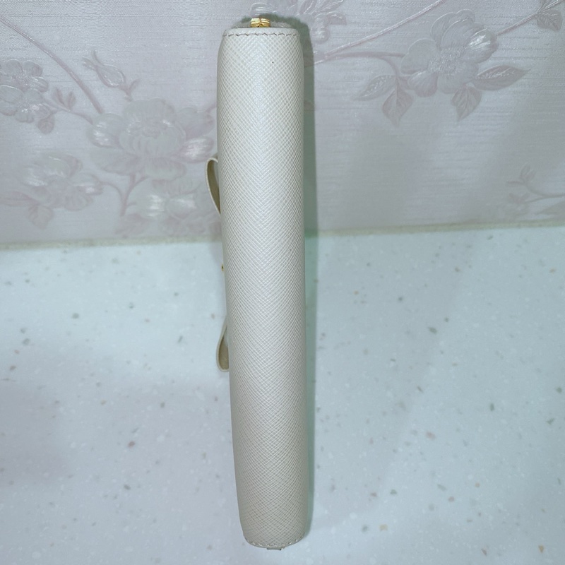 米白色Prada長夾-8
