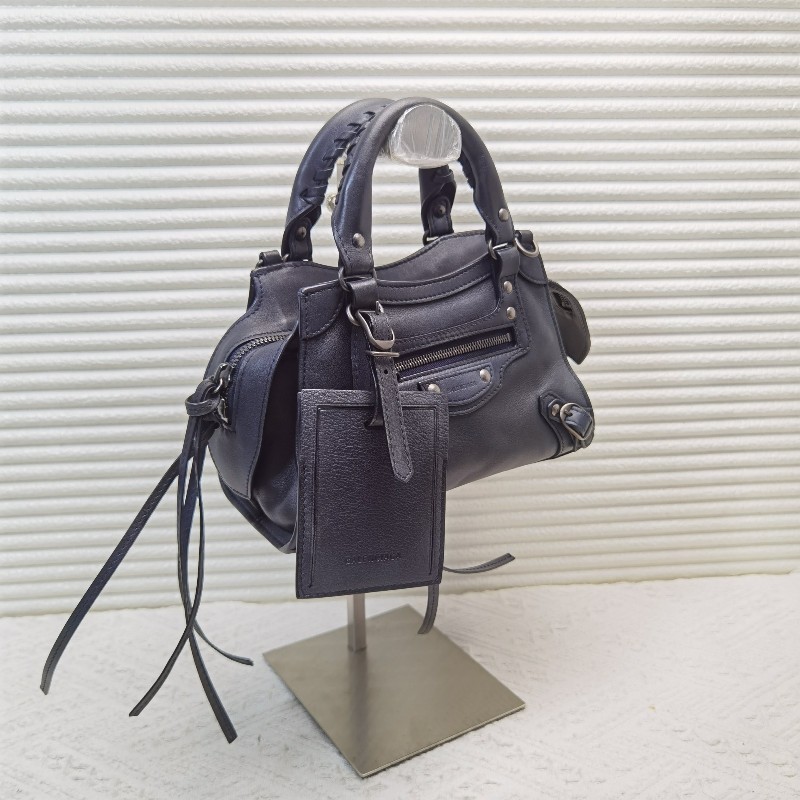 Balenciaga巴黎世家neo classic nano機車包 肩背包 斜背包-2