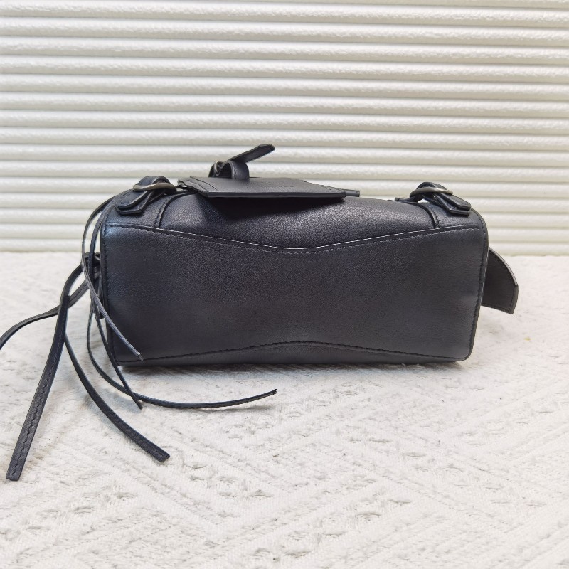 Balenciaga巴黎世家neo classic nano機車包 肩背包 斜背包-7