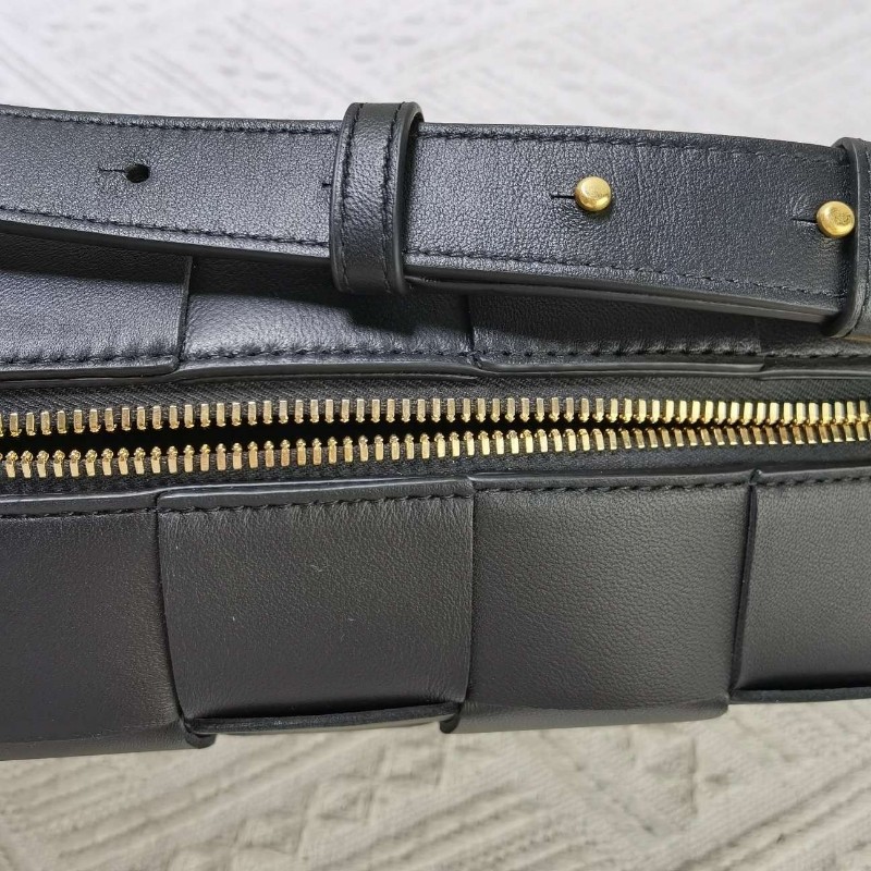 Bv葆蝶家 Brick Cassette手提包 肩背包-25