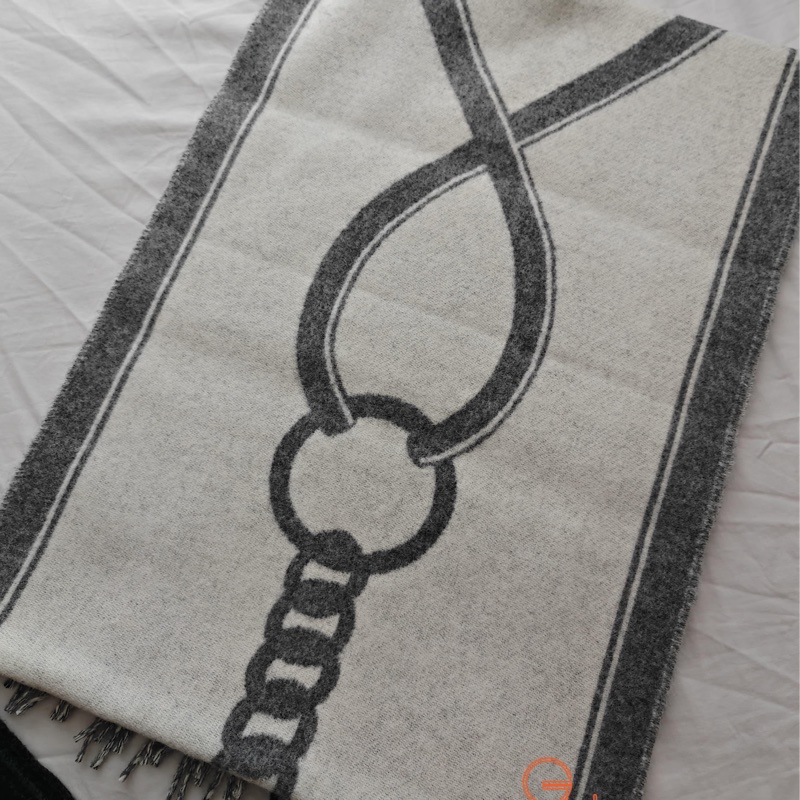 愛馬仕秋冬二五羊絨頸巾/ 墨綠和黑/30x160 cm(全新)-4