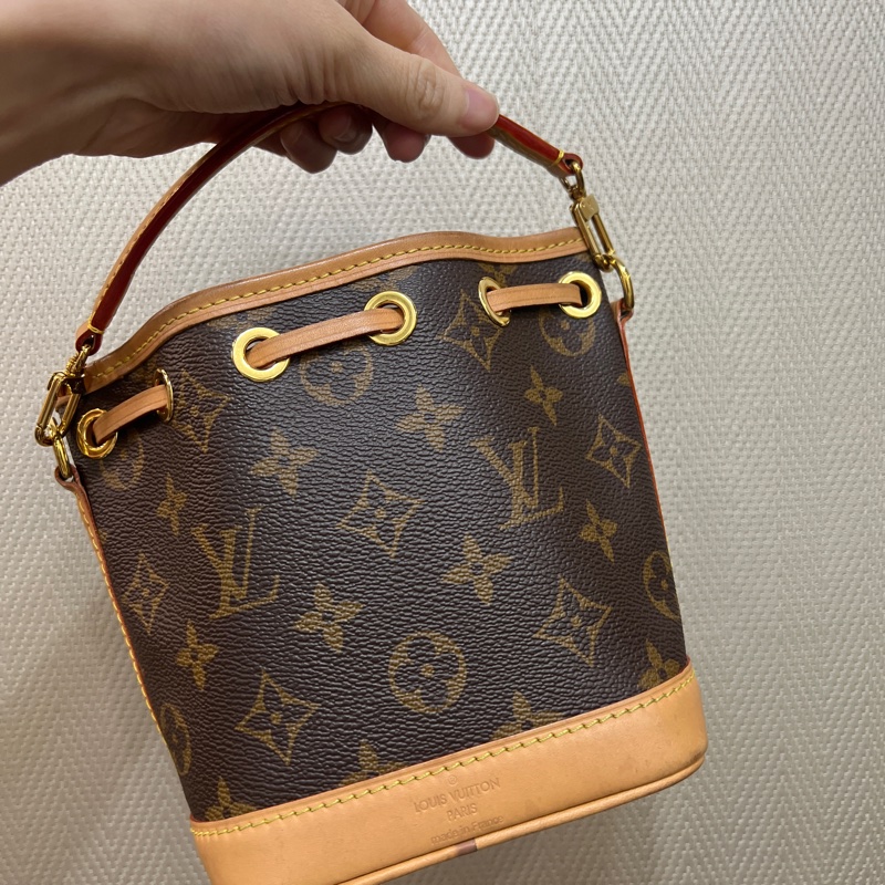 LV 原花金釦Nano Noe手提斜背水桶包M81266-5
