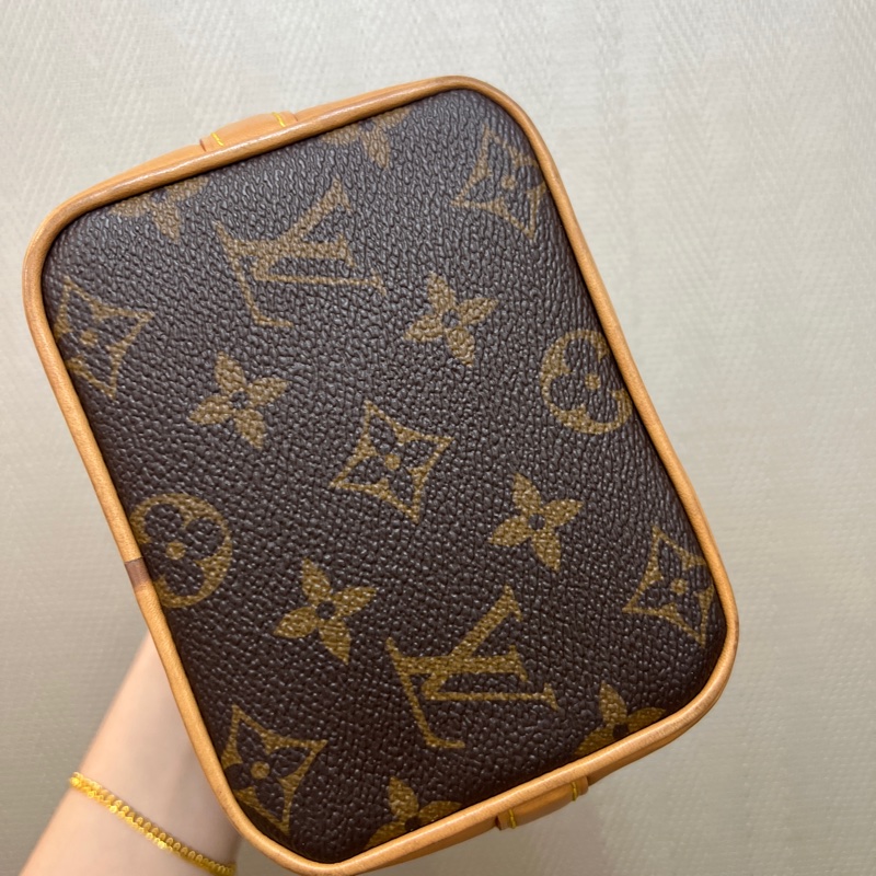 LV 原花金釦Nano Noe手提斜背水桶包M81266-11