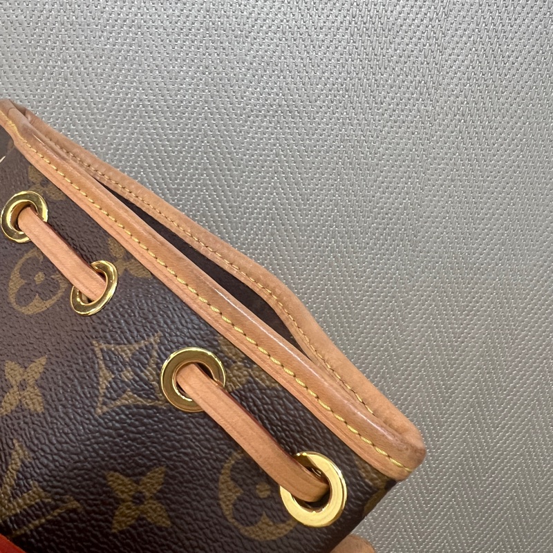 LV 原花金釦Nano Noe手提斜背水桶包M81266-18