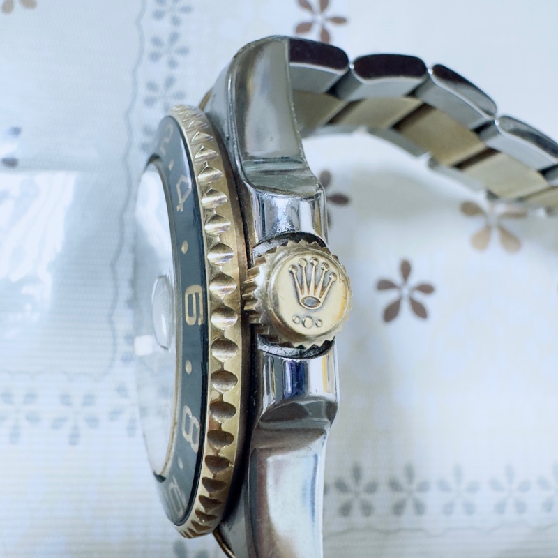 ROLEX 半金GMT 116713LN-8