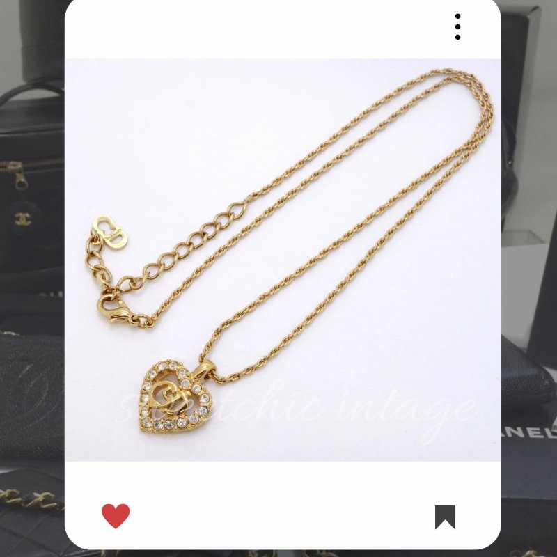 💖9月新品上架 🔥甜價 限時折扣 💖 ✨ChristianDior 愛心 CD Logo necklace DIOR 金色水鑽頸鏈 經典DIOR 頸項款-1