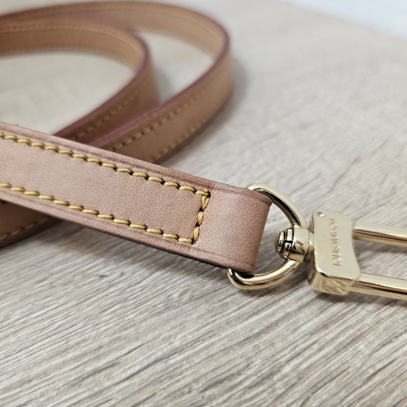 [稀有好物❣️] LV苯染皮金釦斜背帶-4