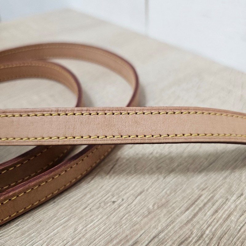 [稀有好物❣️] LV苯染皮金釦斜背帶-5