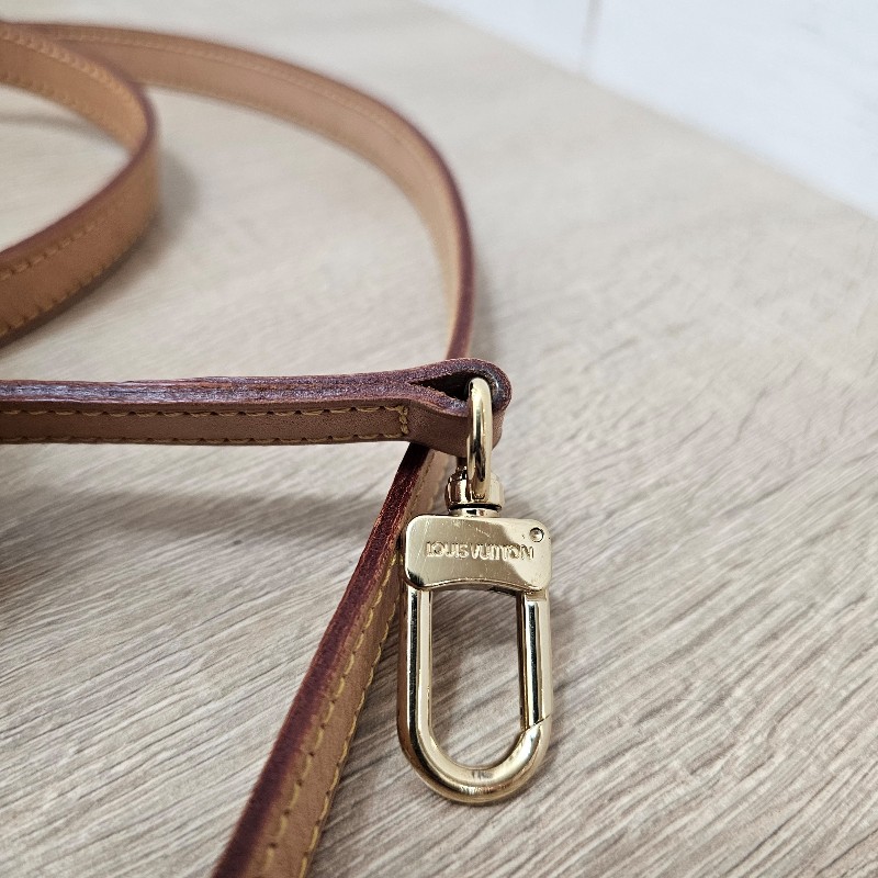 [稀有好物❣️] LV苯染皮金釦斜背帶-15