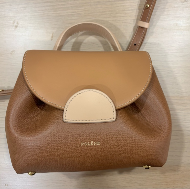 Polene Numéro Un Nano 焦糖色 小號 肩背包(購自官網-19
