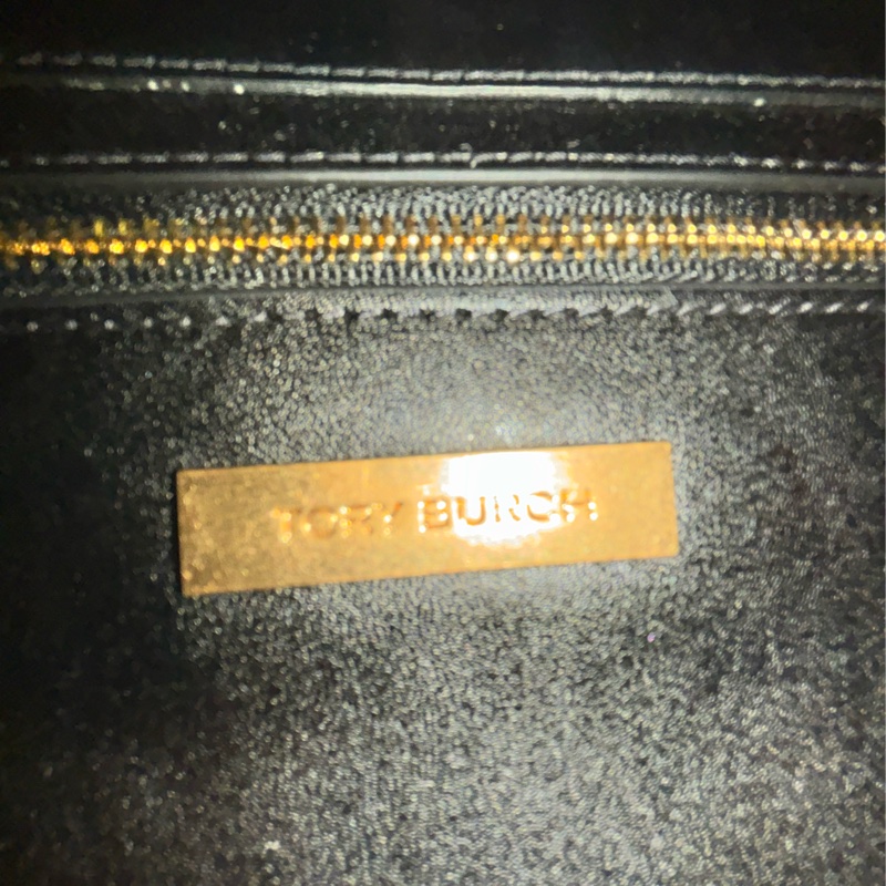 TORY BURCH Fleming 縫線翻蓋小款流蘇 肩背包 斜背包 二用包(黑色)-16