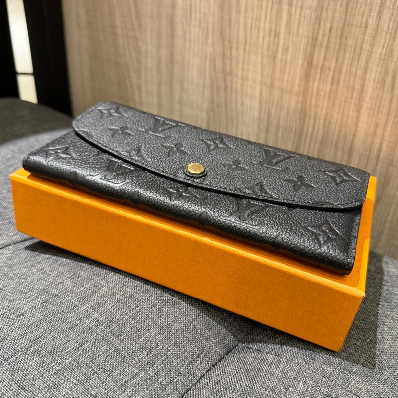 全新LV Emilie 黑色壓紋牛皮拼米色內裏金釦開釦長夾 皮夾 M62369-2