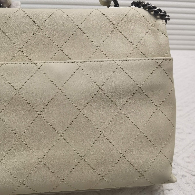 CHANEL香奈兒16p大都會口蓋包手提包 肩背包 斜背包-13