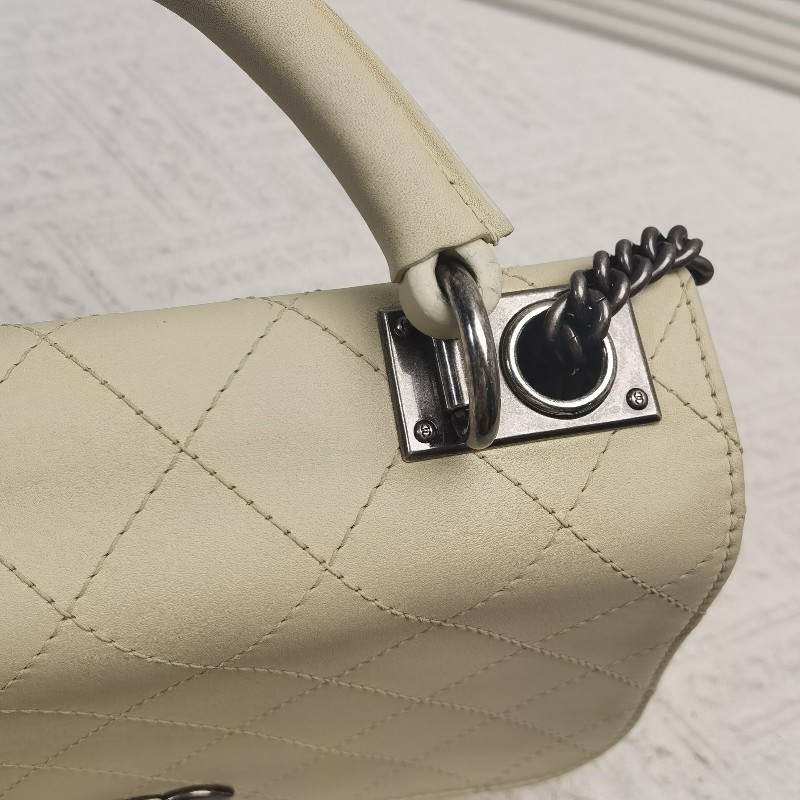 CHANEL香奈兒16p大都會口蓋包手提包 肩背包 斜背包-26