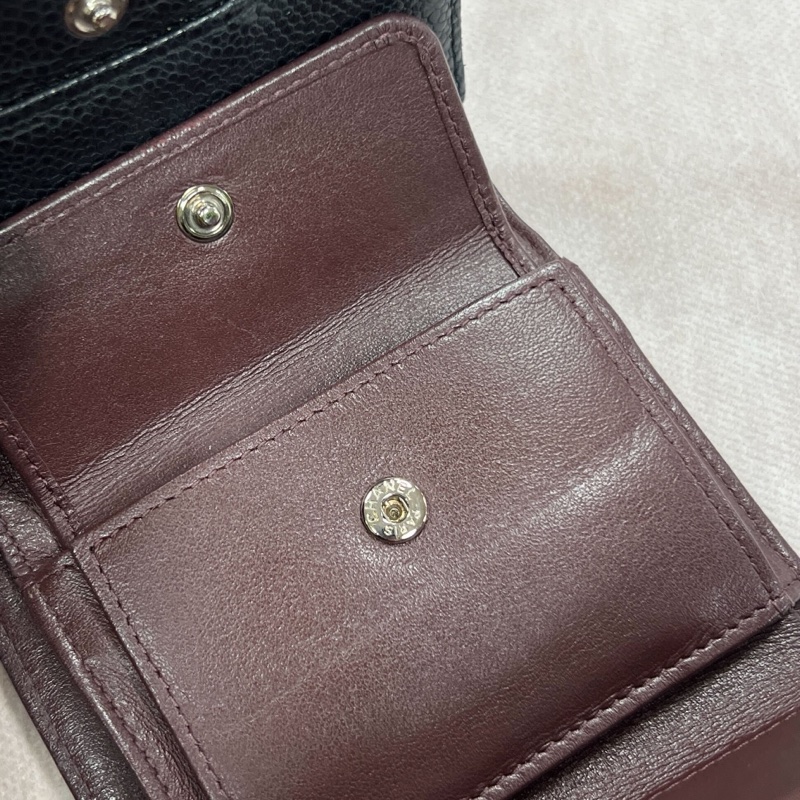 香奈兒 深藍銀扣 三折短夾-15