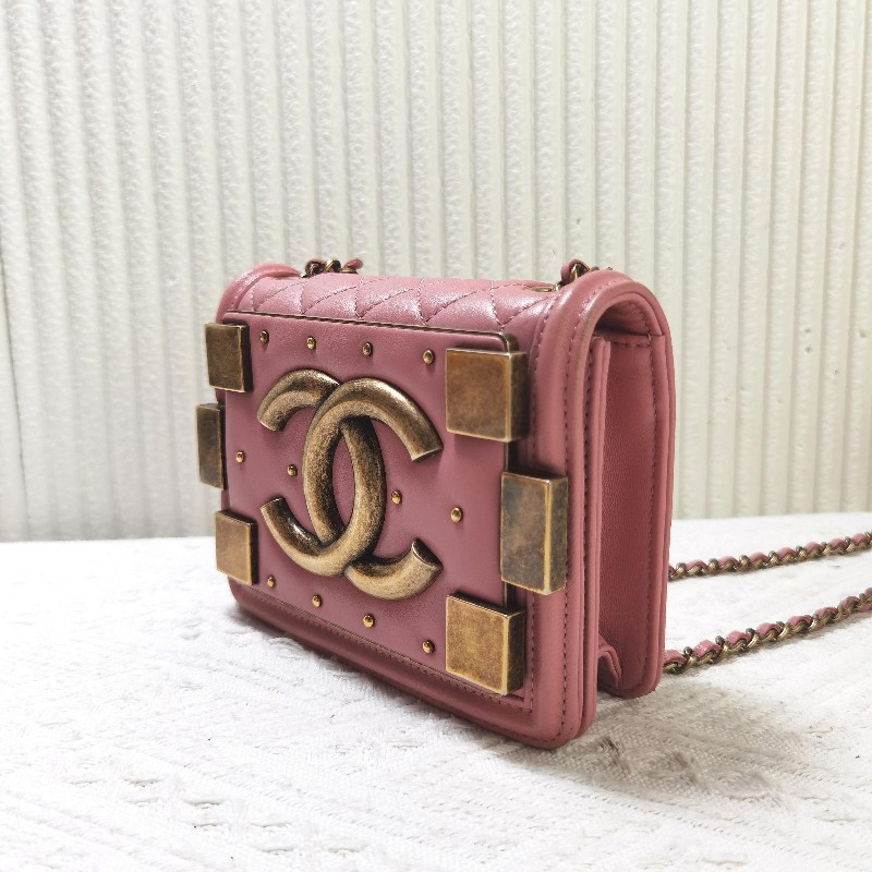 CHANEL香奈兒 15k口蓋包 粉色 肩背包 斜背包-1