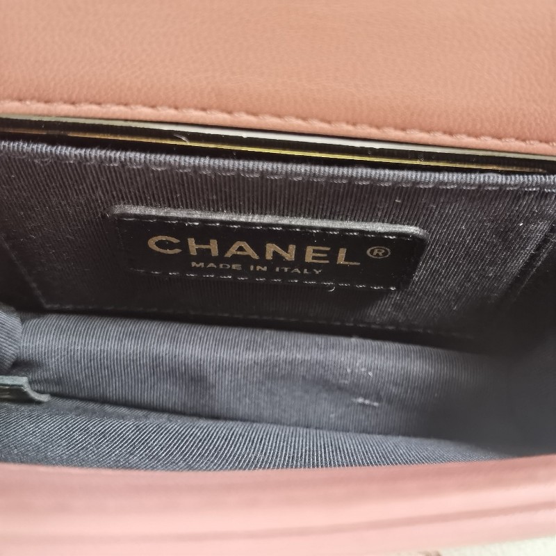 CHANEL香奈兒 15k口蓋包 粉色 肩背包 斜背包-8
