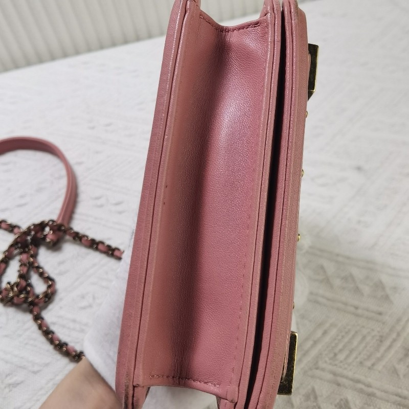 CHANEL香奈兒 15k口蓋包 粉色 肩背包 斜背包-22
