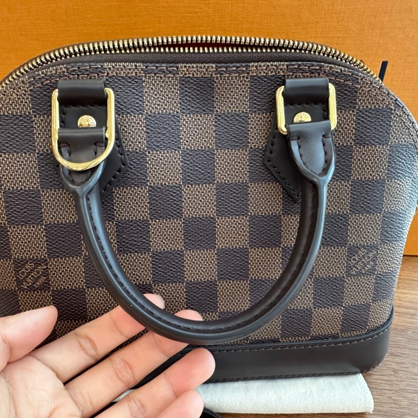 LVAlma BB 貝殼包 梅拉得焦糖色棋盤格款 #晶片版  💗腋下背超好看-11