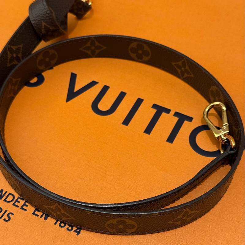 LV 蒙田BB . Montaigne BB 大全配含購證及保卡-4