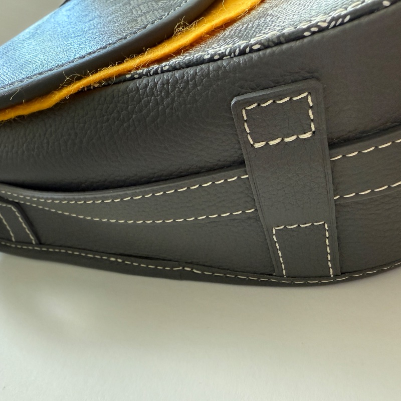 Goyard GM 灰色 郵差包-23
