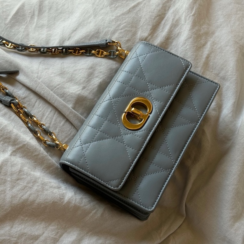 Dior Miss Caro 迷你包 雲藍色 Macrocannage 大籐格紋羊皮-0