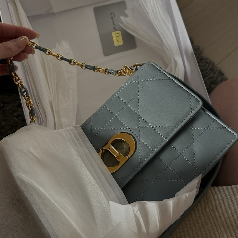 Dior Miss Caro 迷你包 雲藍色 Macrocannage 大籐格紋羊皮-3