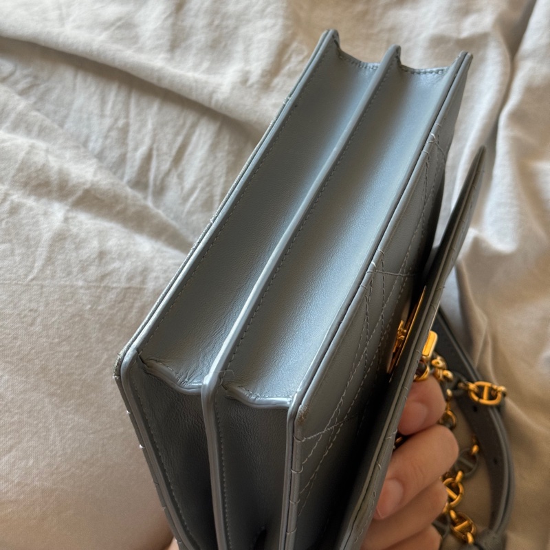 Dior Miss Caro 迷你包 雲藍色 Macrocannage 大籐格紋羊皮-8