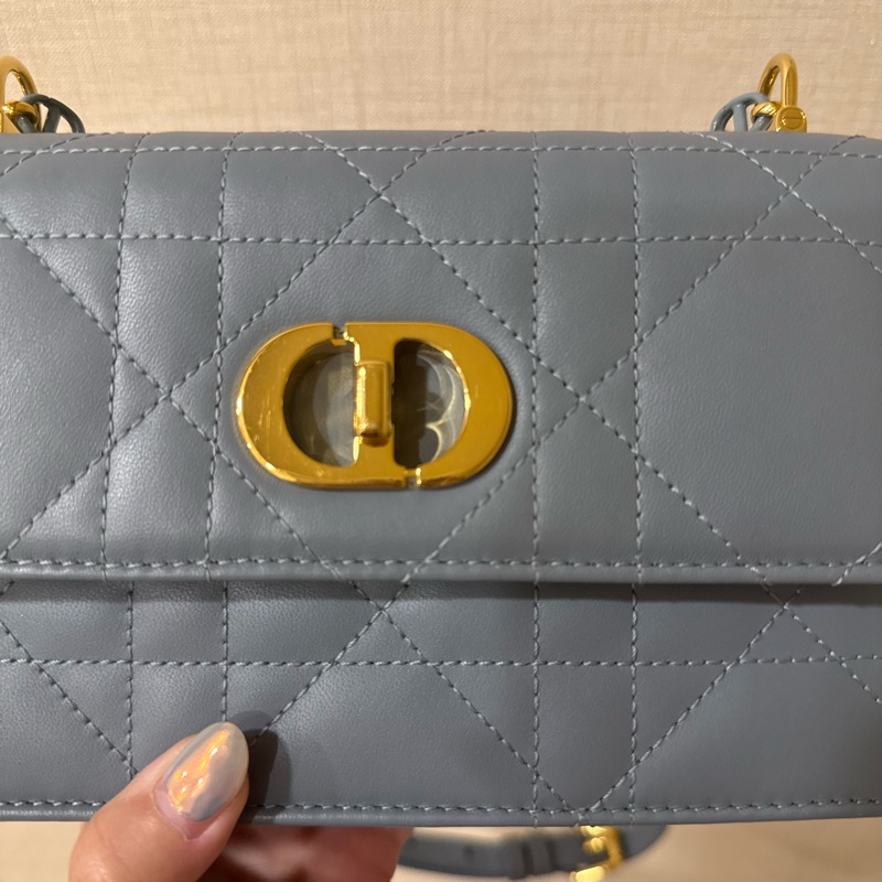 Dior Miss Caro 迷你包 雲藍色 Macrocannage 大籐格紋羊皮-14