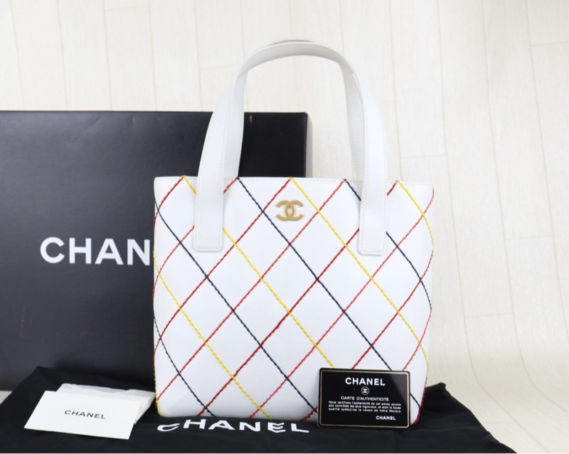 Chanel 外縫線托特包-1