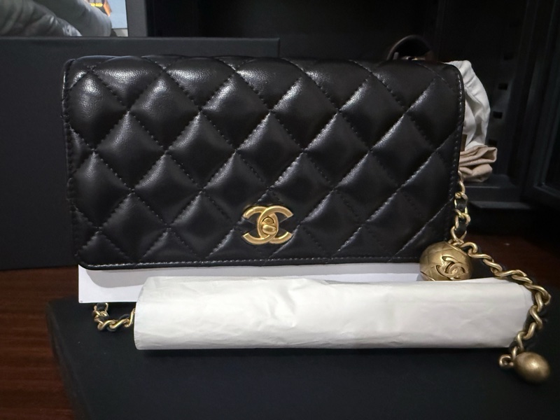 全新帶膜 晶片款CHANEL 24K 金球WOC 鏈條包-0