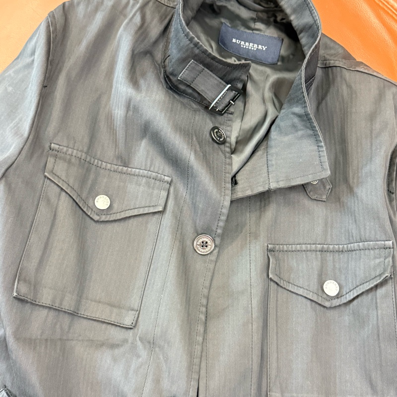 真品Burberry London Blouson 輕質外套 無襯裡後背 男士中號（歐洲S碼）深灰色-4