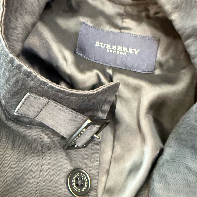 真品Burberry London Blouson 輕質外套 無襯裡後背 男士中號（歐洲S碼）深灰色-8