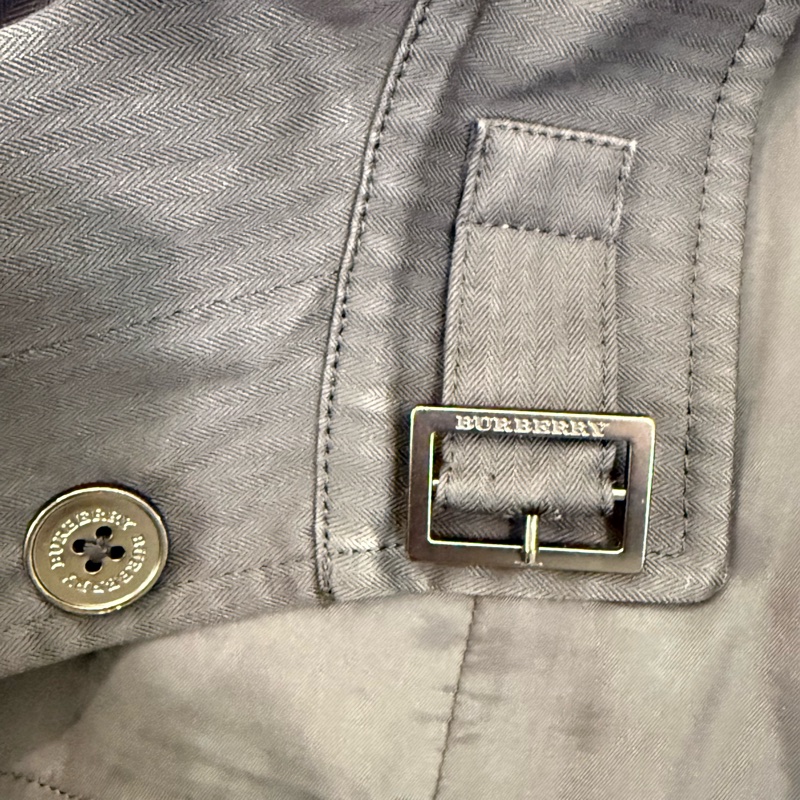 真品Burberry London Blouson 輕質外套 無襯裡後背 男士中號（歐洲S碼）深灰色-12