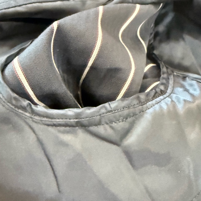 真品Burberry London Blouson 輕質外套 無襯裡後背 男士中號（歐洲S碼）深灰色-19