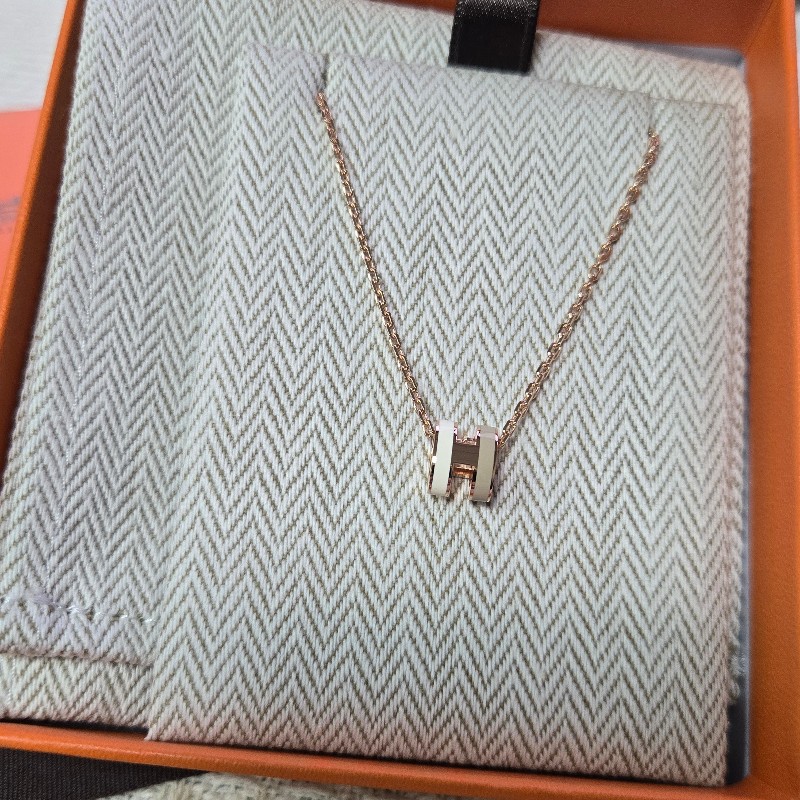 全新 HERMÈS 愛馬仕 Mini Pop H Rocabar 玫瑰金項鍊 Système 🤍 白拼奶茶-1