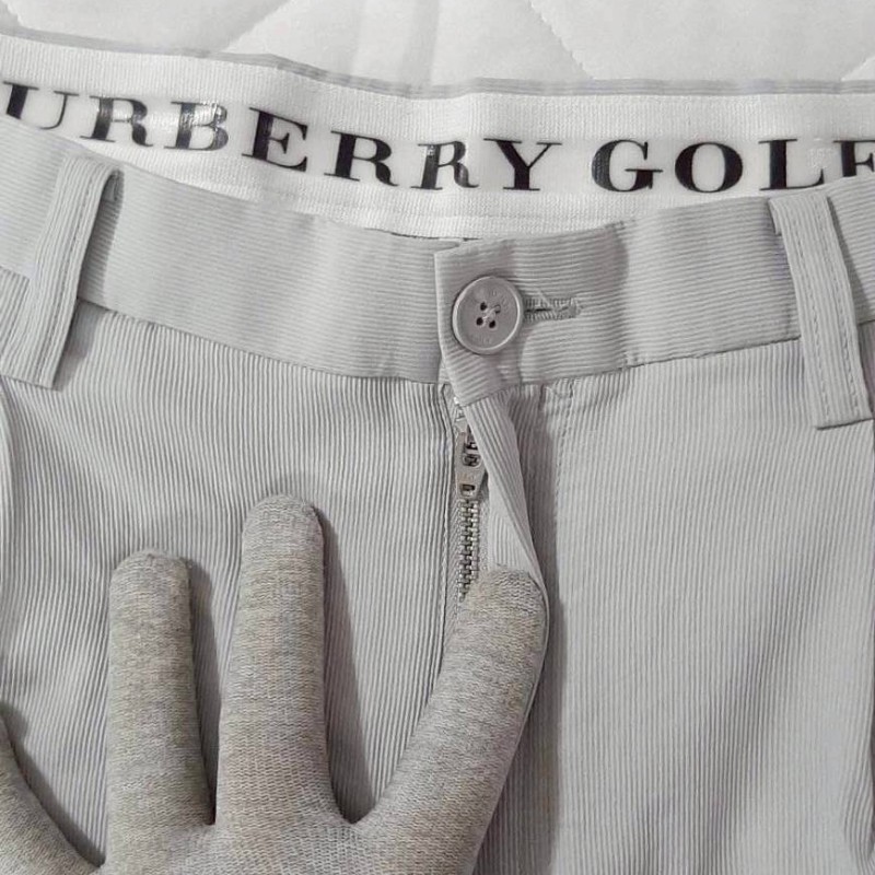 (日本製MIJ)BURBERRY 博柏利 GOLF 高爾夫球 男淺灰色細條紋輕薄款防水彈性休閒長褲88號-5