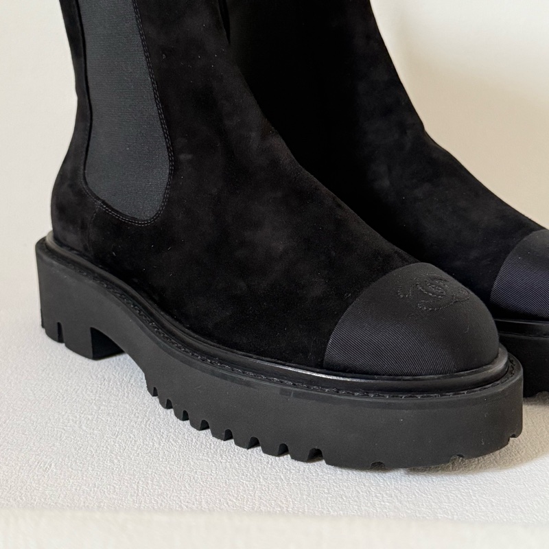 Chanel suede CC toe ankle boots 香奈兒-2