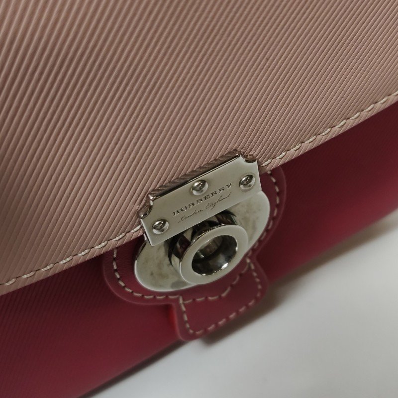 Burberry DK88 牛皮 拼色 鎖扣 斜背包 單肩包-11