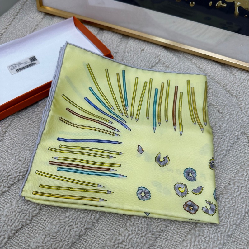 愛馬仕 Hermes 招財黃 繽紛鉛筆 絲巾twilly-1