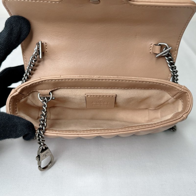 GUCCI Mini牛奶糖色翻蓋鏈包-7