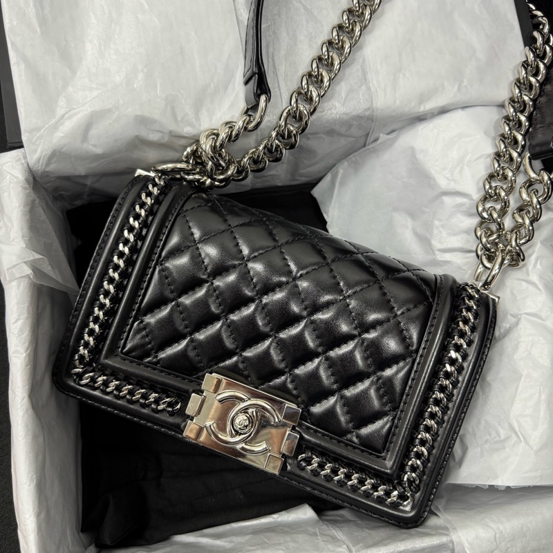 Chanel Leboy 黑銀小號亮面牛皮 30開有卡-0