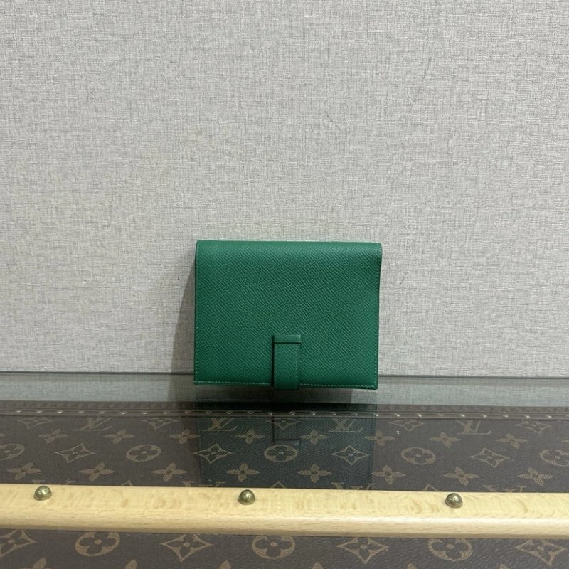 HERMES 絲絨綠銀扣Bearn短款錢包12*9.5*0.4 99新配件盒子-4