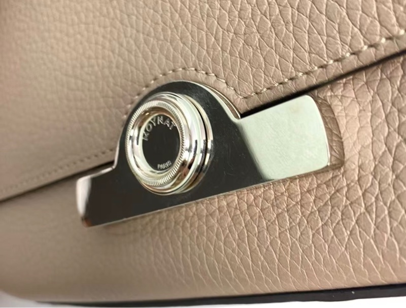 MOYNAT Pejane手提肩背斜背包20*21*8  98新配件塵袋-3