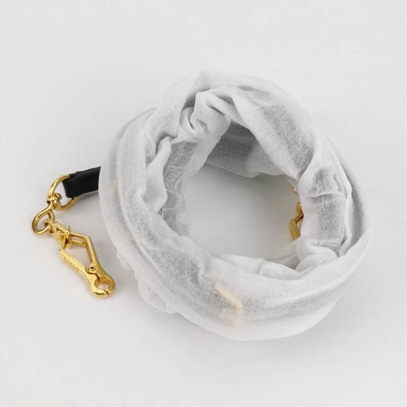 Miu Miu Matelassé 羊皮 純色 褶皺 字母 Logo 斜背包 單肩包-8