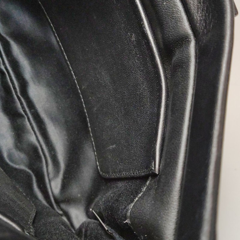 Miu Miu Matelassé 羊皮 純色 褶皺 字母 Logo 斜背包 單肩包-9