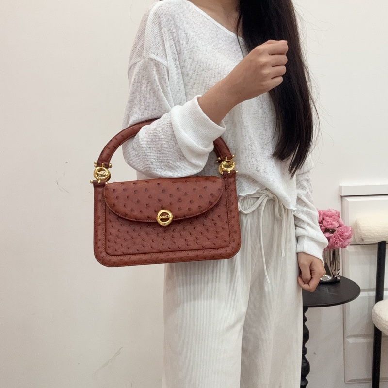 Chloe' 鴕鳥皮手提包-2