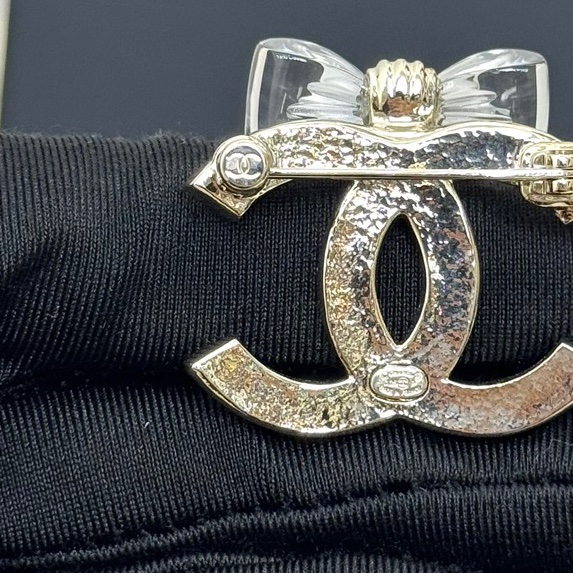 Chanel 香奈兒 25P透明蝴蝶結雙C胸針brooch-5